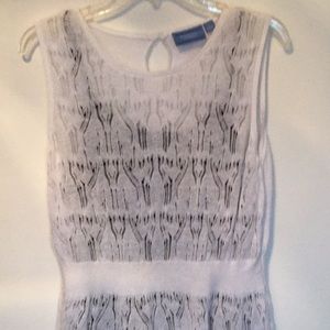 Simply Vera Vera wang sleeveless dress size L